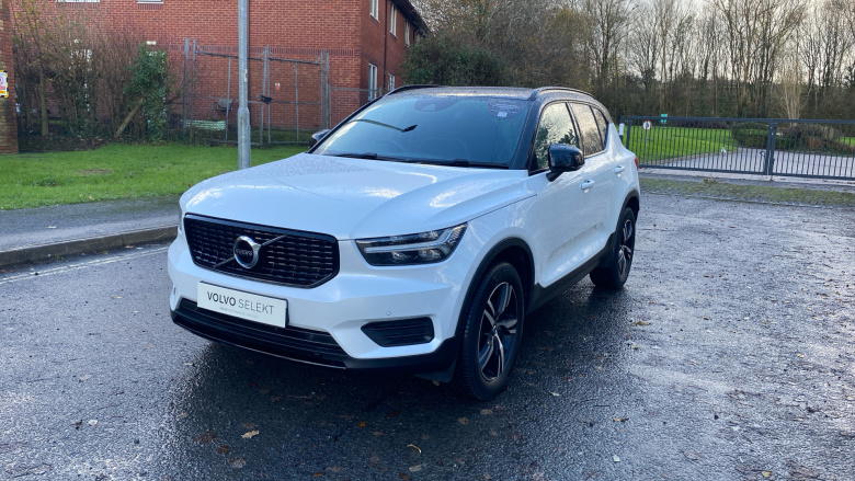Volvo Xc40 2.0 B4P R DESIGN 5dr Auto Petrol Estate